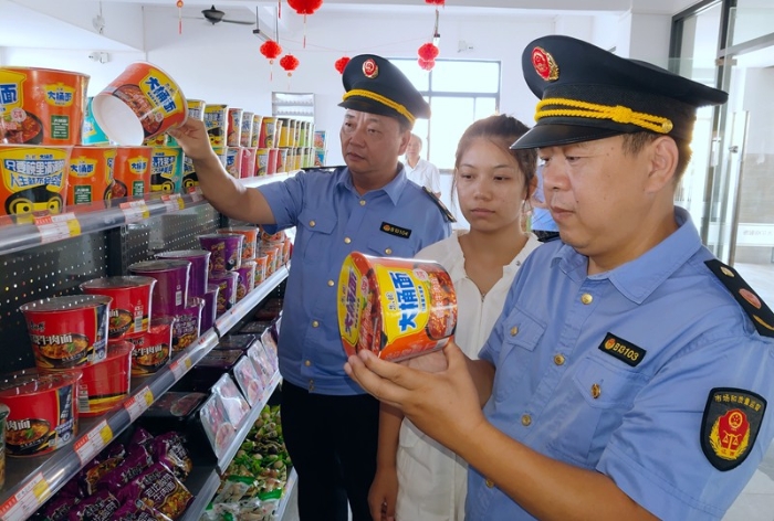 江西于都啟動國慶節(jié)食品安全檢查 (1)