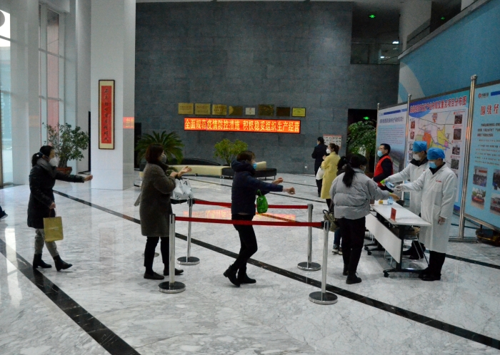 齊都藥業(yè)嚴(yán)格做好消殺工作，規(guī)范組織生產(chǎn)。