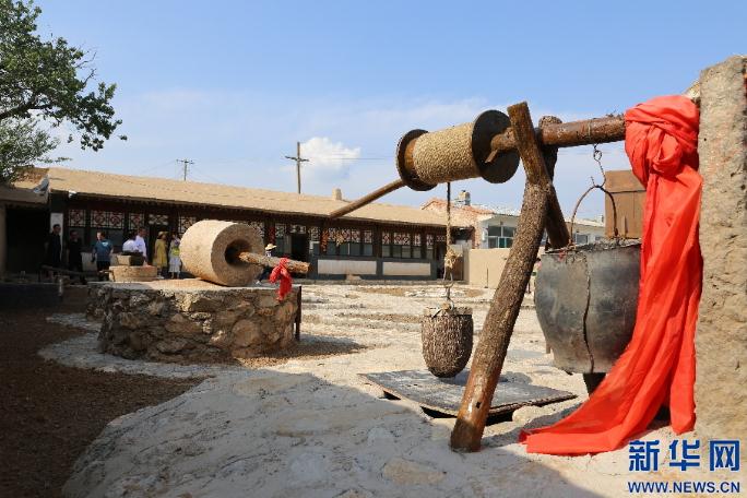 水泉村一處有60多年歷史的居所被改建為文化教育大院。新華網(wǎng) 曹楨攝