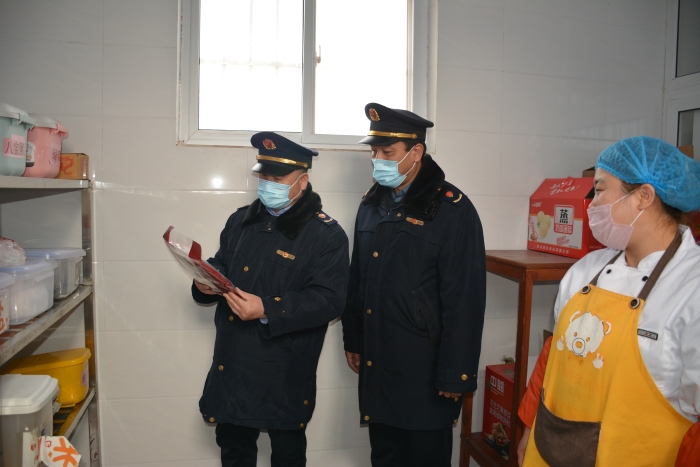 圖為檢查現(xiàn)場(chǎng)。