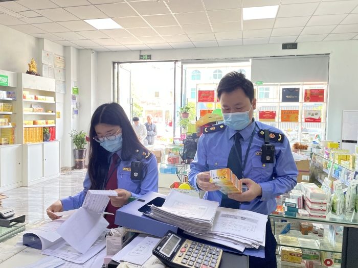 圖為檢查現(xiàn)場。