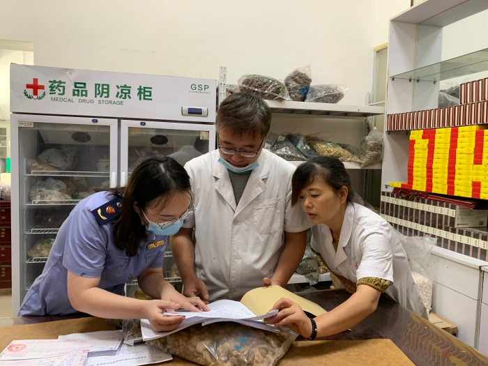 圖為檢查現(xiàn)場(chǎng)。