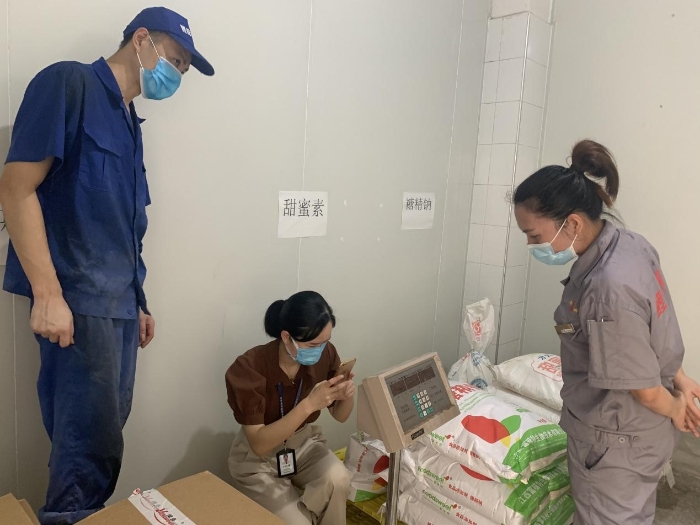 圖為檢查現(xiàn)場。