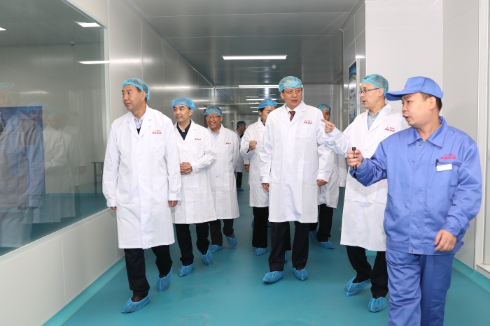 圖為參觀現(xiàn)場。（賀一辰 攝）