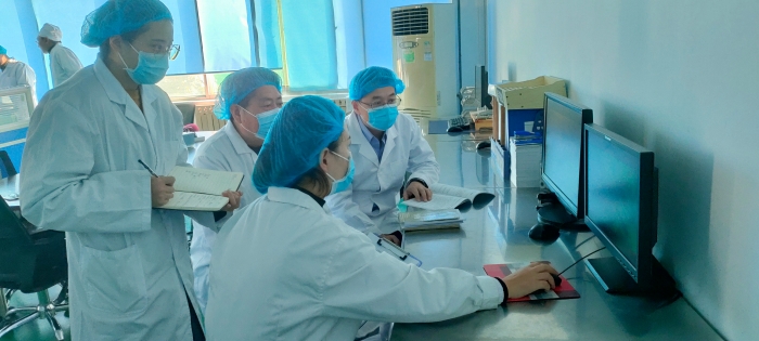 圖為檢查現(xiàn)場。