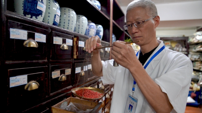 江蘇省-無錫市-江陰市-江蘇大眾醫(yī)藥集團-劉柏生（照片1）