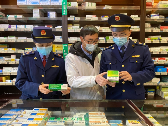 圖為檢查現(xiàn)場。