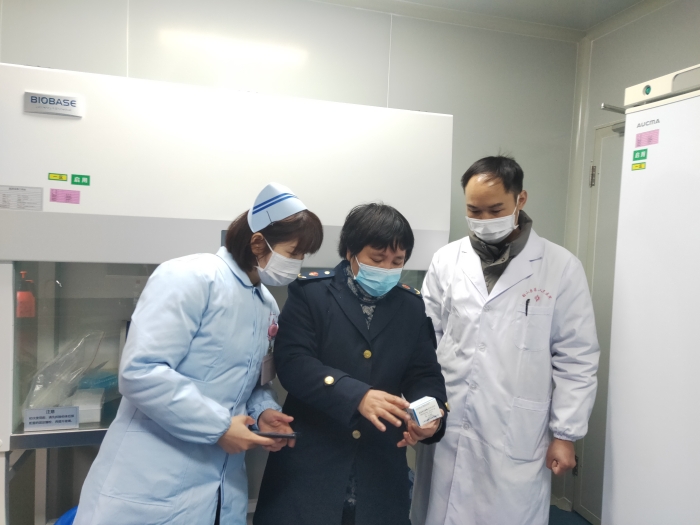 圖為檢查現(xiàn)場。