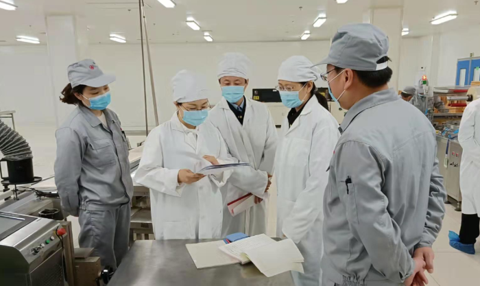 圖為檢查現(xiàn)場(chǎng)。