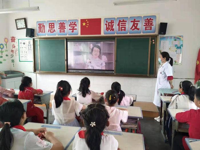 全國(guó)600多所中小學(xué)20萬(wàn)學(xué)生感受中醫(yī)藥文化