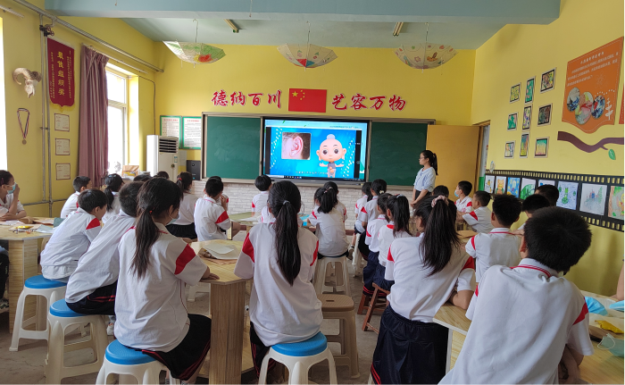 全國(guó)600多所中小學(xué)20萬(wàn)學(xué)生感受中醫(yī)藥文化