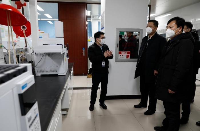 吉林省藥監(jiān)局組成調(diào)研組助企紓困解難題。(葉陽(yáng)歡攝)