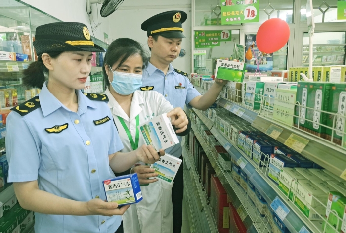 圖為檢查現(xiàn)場(chǎng)。