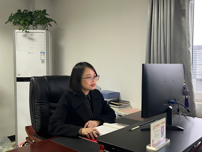 重慶市-太極集團(tuán)重慶桐君閣藥廠有限公司-喻貴英-工作照