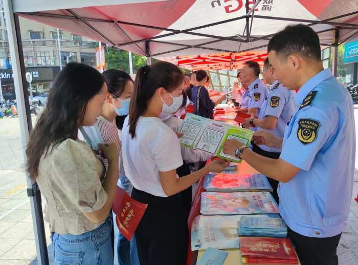 南豐聯合舉行2024年“藥品安全宣傳周”主題宣傳活動